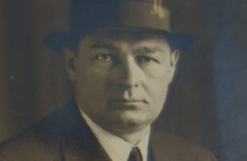 R 2051 24569